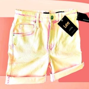 Lee Vintage modern high rise Bermuda shorts